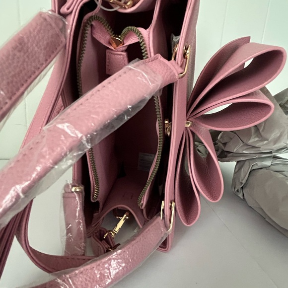 Crossi Pink Bow Satchel with Shoulder Strap - Picture 14 of 14